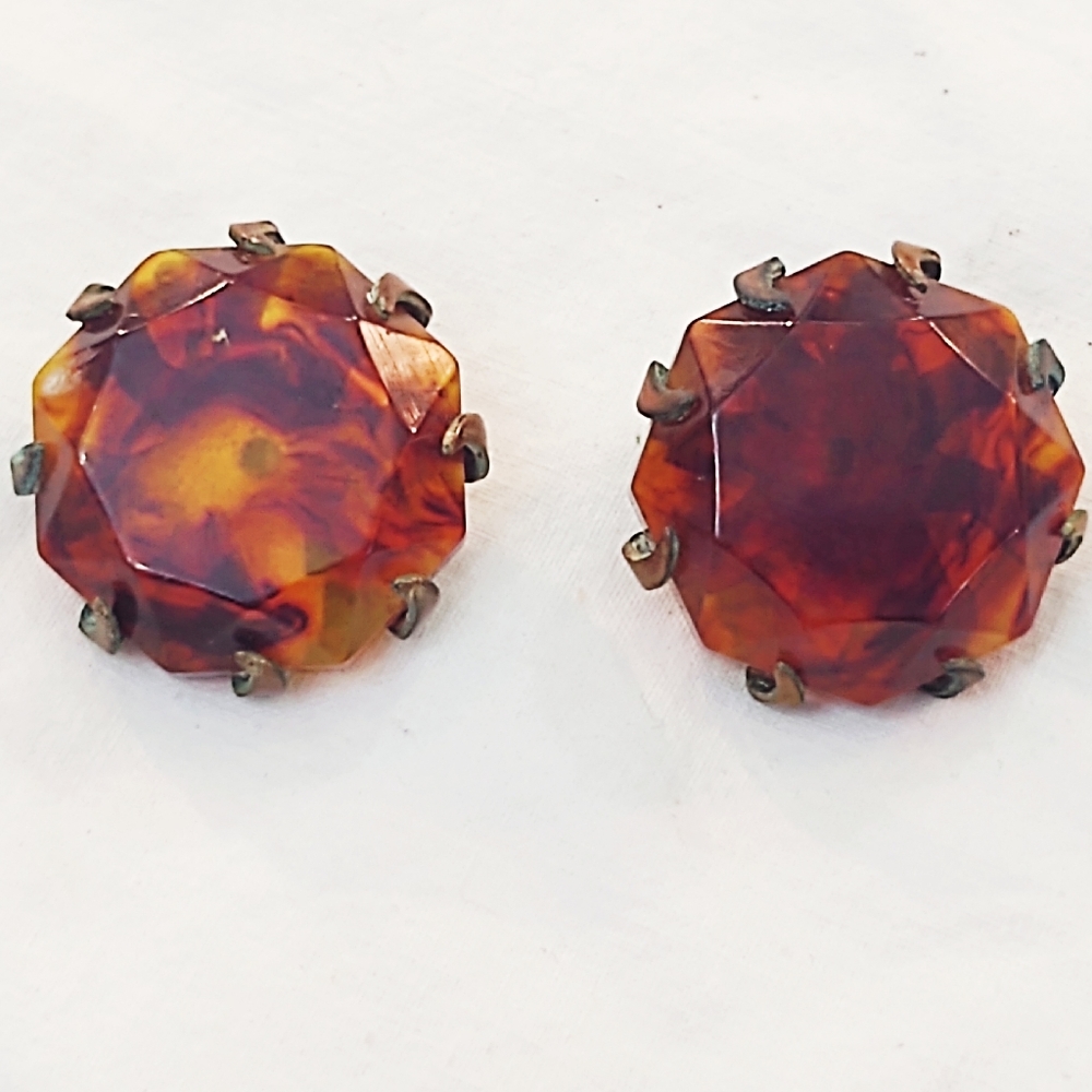 Vintage Root Beer Oversized Glass Earrings - Picture 6 of 6